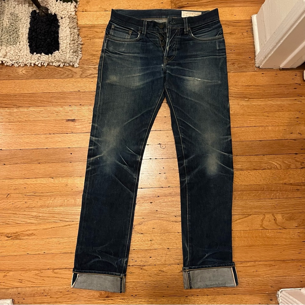 Imogene + Willie perfectly worn in Barton slim denim